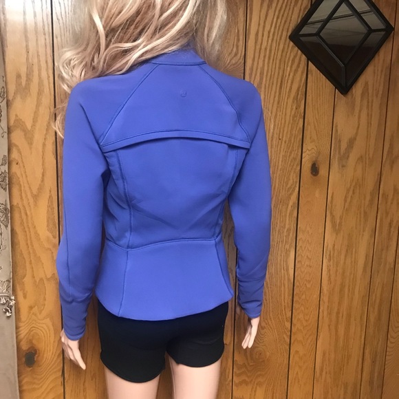 Lululemon"Front And Centre Jacket Stony Grape - Picture 6 of 16